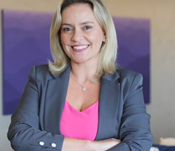 Fabiana Carvalho, CFP®